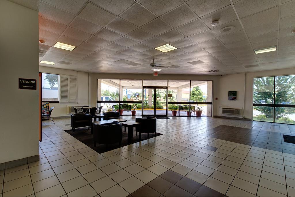 Executive Inn & Suites South Houston Eksteriør billede